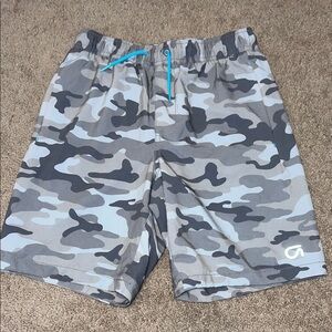 GAP Camouflage Athletic Shorts with Bright Blue Liner